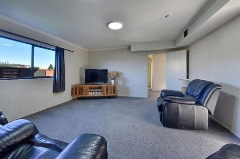 Photo of property in 114 Kakapo Street, Gore, 9710