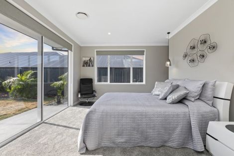 Photo of property in 11 Saint Thomas Avenue, Pyes Pa, Tauranga, 3112