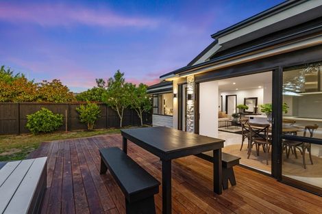 Photo of property in 1/18 Blighs Road, Strowan, Christchurch, 8052