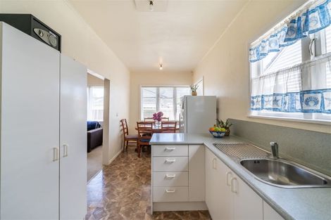 Photo of property in 3 Bush Street, Naenae, Lower Hutt, 5011