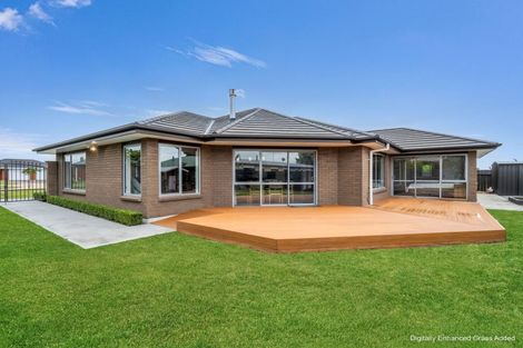 Photo of property in 3 Crabapple Close, Milson, Palmerston North, 4414
