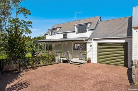 Photo of property in 5/8 West Lynn Road, Titirangi, Auckland, 0604