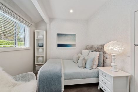 Photo of property in 2/24 Thornycroft Street, Fendalton, Christchurch, 8052