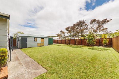 Photo of property in 25 Mcleavey Drive, Kelvin Grove, Palmerston North, 4414