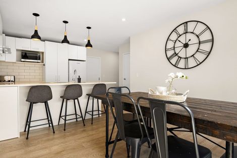 Photo of property in 60 Matua Road, Huapai, Kumeu, 0810