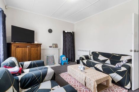 Photo of property in 108 Manuroa Road, Takanini, 2112