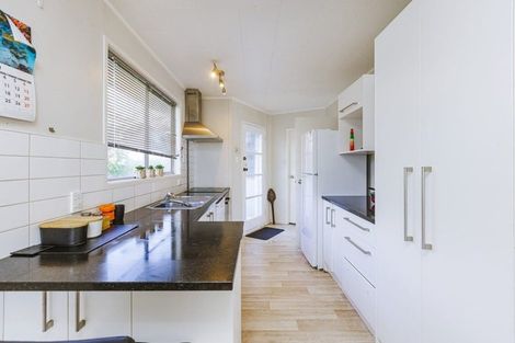 Photo of property in 33 John Walker Drive, Manurewa, Auckland, 2102