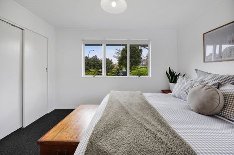 Photo of property in 17 Thames Street, Welbourn, New Plymouth, 4310