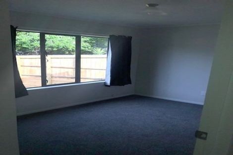 Photo of property in 8 Wirihana Road, Titirangi, Auckland, 0604