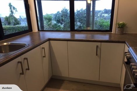 Photo of property in 36 Knights Road, Rothesay Bay, Auckland, 0630