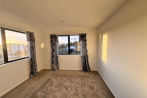 Photo of property in 38c Routley Drive, Glen Eden, Auckland, 0602