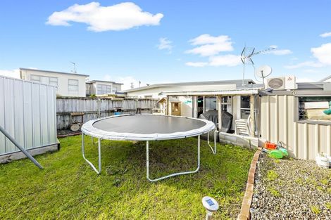 Photo of property in 6/33 Kenderdine Road, Papatoetoe, Auckland, 2025
