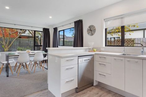 Photo of property in 49c Ayers Street, Rangiora, 7400