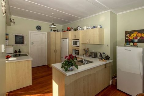 Photo of property in 31 Sanders Avenue, Marewa, Napier, 4110