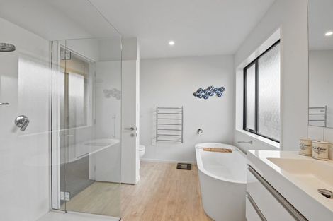 Photo of property in 1 Stratford (pvt) Way, Rangiora, 7400