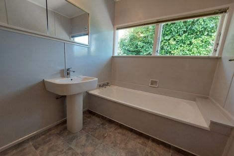 Photo of property in 33 Queenwood Avenue, Queenwood, Hamilton, 3210