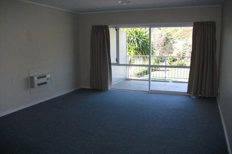 Photo of property in 95 Farmer Crescent, Taita, Lower Hutt, 5011