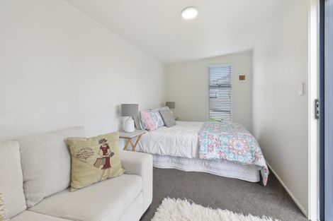 Photo of property in 100 Fitzroy Street, Papatoetoe, Auckland, 2104