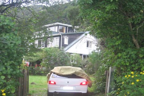Photo of property in 30 Cheviot Road, Lowry Bay, Lower Hutt, 5013