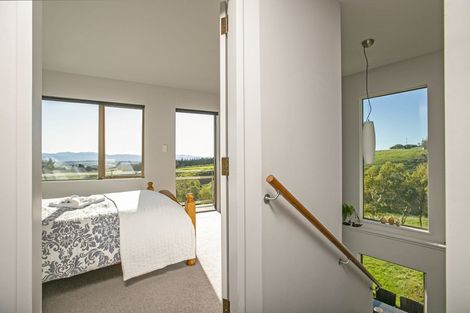 Photo of property in 89 Sutherland Drive, Martinborough, 5781