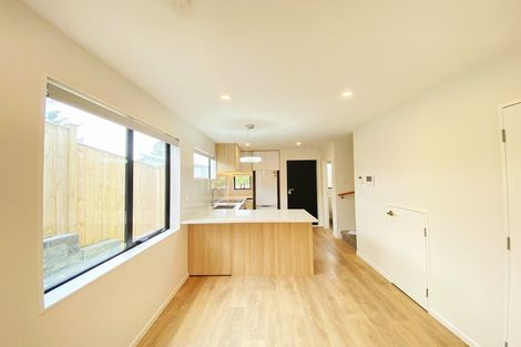 Photo of property in 18d Arrow Road, Forrest Hill, Auckland, 0620