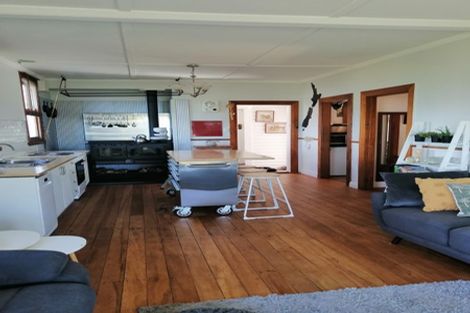 Photo of property in 729 Panikau Road, Waimata, Gisborne, 4073