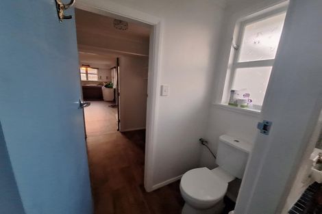 Photo of property in 10 Marsden Place, Awapuni, Palmerston North, 4412