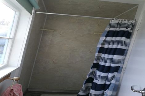 Photo of property in 104 Parkvale Road, Karori, Wellington, 6012