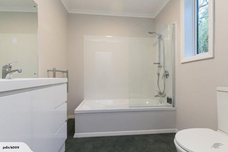 Photo of property in 19 Fernhill Terrace, Wadestown, Wellington, 6012