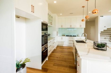 Photo of property in 14 Spyglass Street, Red Beach, 0932