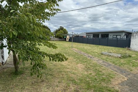 Photo of property in 12 Mersey Street, Rongotea, 4476