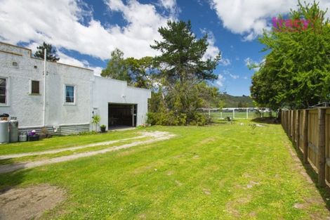 Photo of property in 10 Balfour Road, Te Karaka, 4022