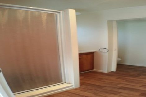 Photo of property in 55 Woodglen Road, Glen Eden, Auckland, 0602