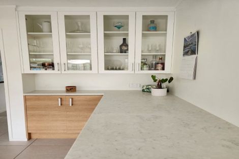 Photo of property in 42a Matakatia Parade, Matakatia, Whangaparaoa, 0930