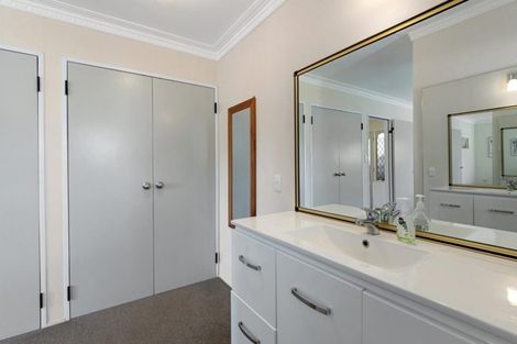 Photo of property in 33 Heron Avenue East, Matua, Tauranga, 3110