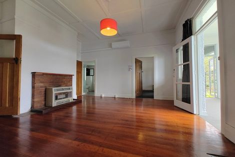 Photo of property in 41 Norwood Road, Bayswater, Auckland, 0622