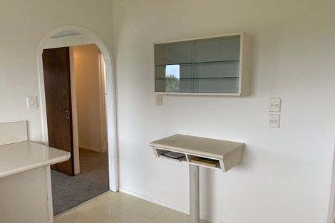 Photo of property in 1/36 Beechwood Road, Rothesay Bay, Auckland, 0630