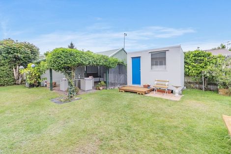 Photo of property in 1/113 Clevedon Road, Papakura, 2110