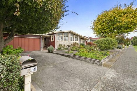 Photo of property in 8 Henare Street, West End, Palmerston North, 4412