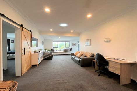 Photo of property in 24 Beaumaris Street, Outram, 9019