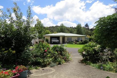 Photo of property in 3 Allman Drive, Coromandel, 3506