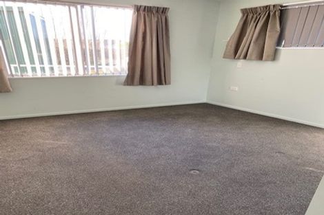 Photo of property in 9 Cuffs Road, Wainoni, Christchurch, 8061