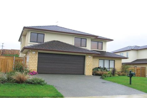 Photo of property in 13 Mary Forgham Drive, Greenhithe, Auckland, 0632