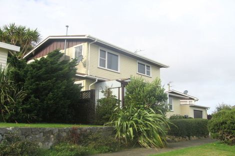 Photo of property in 7 Laburnum Grove, Maungaraki, Lower Hutt, 5010