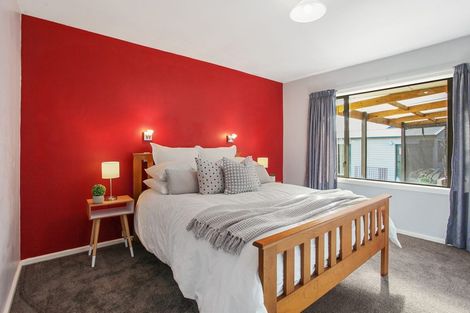 Photo of property in 22 Tuckers Road, Redwood, Christchurch, 8051