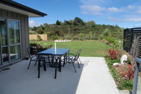 Photo of property in 84 Hindmarsh Drive, Rangatira Park, Taupo, 3330
