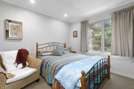 Photo of property in 11 Junction Road, Ravensbourne, Dunedin, 9022