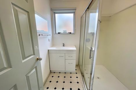 Photo of property in 1 Takatimu Way, Johnsonville, Wellington, 6037