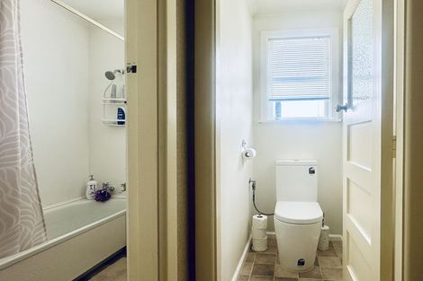 Photo of property in 17 Arundel Street, Oamaru North, Oamaru, 9400