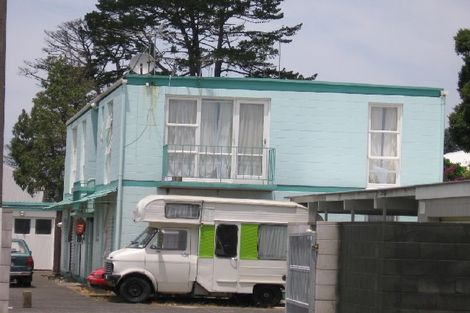 Photo of property in 5/2132 Great North Road, Avondale, Auckland, 0600